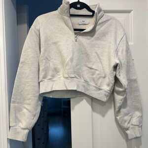 Aritzia Half‑Zip Cropped Hoodie | Size S